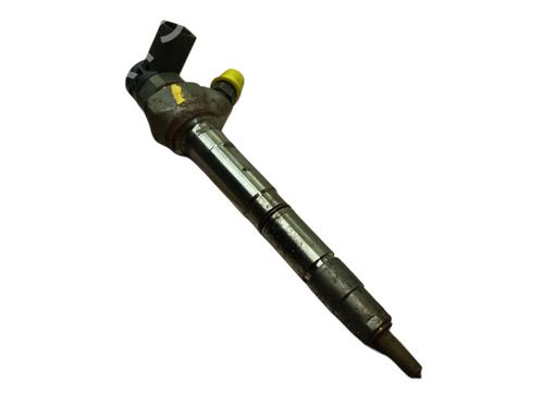 Used Injector SEAT ATECA (KH7, KHP) 2.0 TDI (150 hp) 31610704