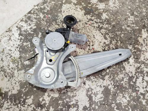 Used Rear left window mechanism Rear left window mechanism TOYOTA AURIS (_E15_) 2.0 D-4D (ADE150_, ADE150R) (126 hp) 39652227 39652227