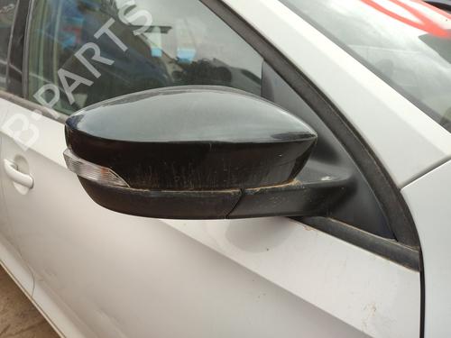 Used Right mirror SKODA RAPID Spaceback (NH1) 1.6 TDI (115 hp) 32059074