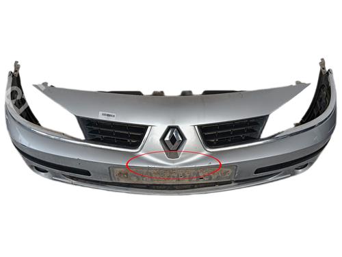 Used Front bumper RENAULT LAGUNA II (BG0/1_) [2001-2007]  17474321