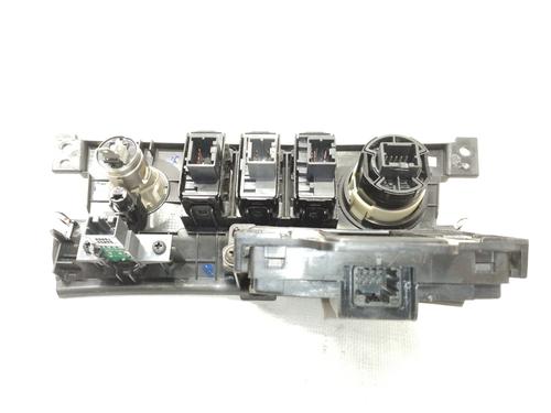 Ignition barrel RENAULT KOLEOS I (HY_) 2.0 dCi 4x4 (HY0B) | BP9204764M48 