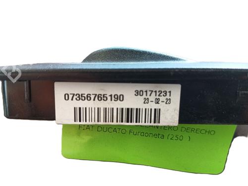 Right front window switch FIAT DUCATO Bus (250_) 140 Multijet 2,2 D | BP29972840I26 
