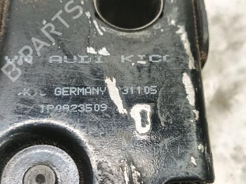 Hood lock SEAT LEON (1P1) 2.0 TDI 16V | BP20854268C133 