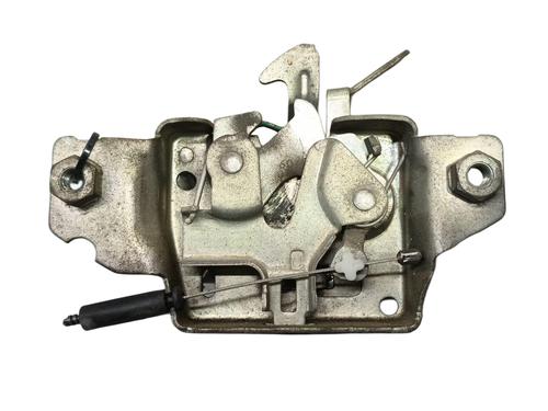 Hood lock RENAULT CLIO III (BR0/1, CR0/1) 1.2 16V (BR02, BR0J, BR11, CR02, CR0J, CR11) | BP24611512C133 
