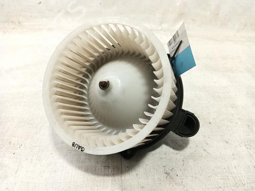 Ventilator motor KIA SPORTAGE III (SL) 1.7 CRDi (116 hp) 18690935