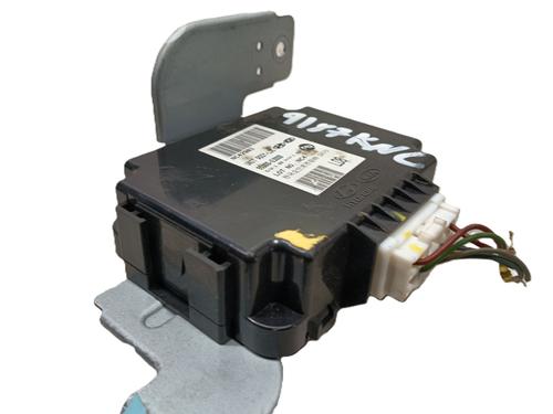 electronic-module-hyundai-i30-pde-pd-pden-2016-32192678 main image