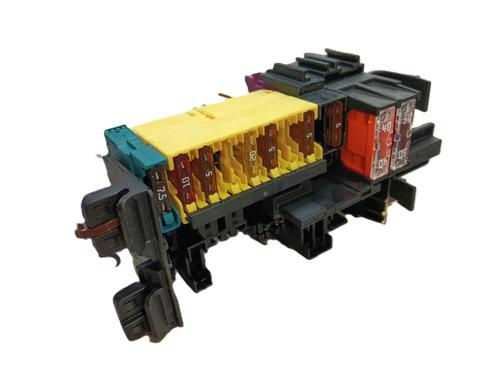 Used Fuse box Fuse box MERCEDES-BENZ GLC (X253) 200 EQ Boost 4-matic (253.981) (197 hp) 34648129 34648129