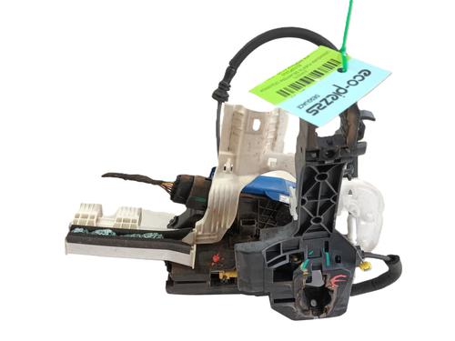 Venstre fortil lås KIA SPORTAGE IV (QL, QLE) 1.6 GDI (132 hp) 31622711