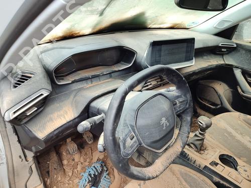 Tableau de bord PEUGEOT 2008 II (UD_, US_, UY_, UJ_, UR_, UC_) 1.2 PureTech 100 (USHNK) (101 hp) 31762380