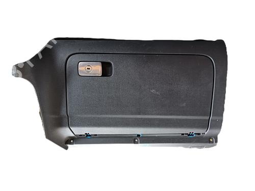 Used Glove box VW GOLF V (1K1) 1.9 TDI 4motion (105 hp) 25976890