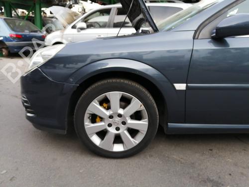 Left front fenders OPEL VECTRA C GTS (Z02) 1.9 CDTI (F68) | BP13303180C41 