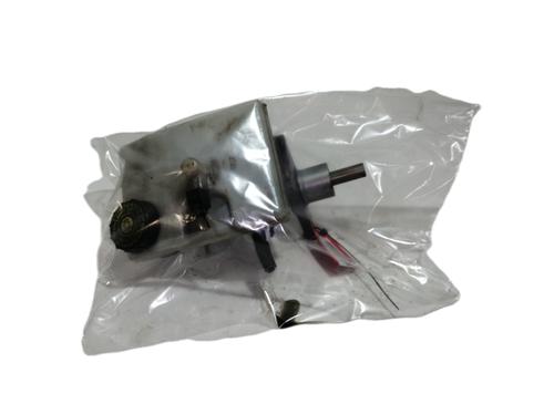 Brake master cylinder RENAULT MASTER III Van (FV) 2.3 dCi 100 FWD (FV0A, FV0B, FV0G, FV0K, FV0H) | BP9045807M77 