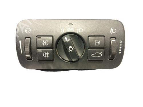 Used Headlight switch VOLVO XC70 II (136) D5 AWD (185 hp) 9156169