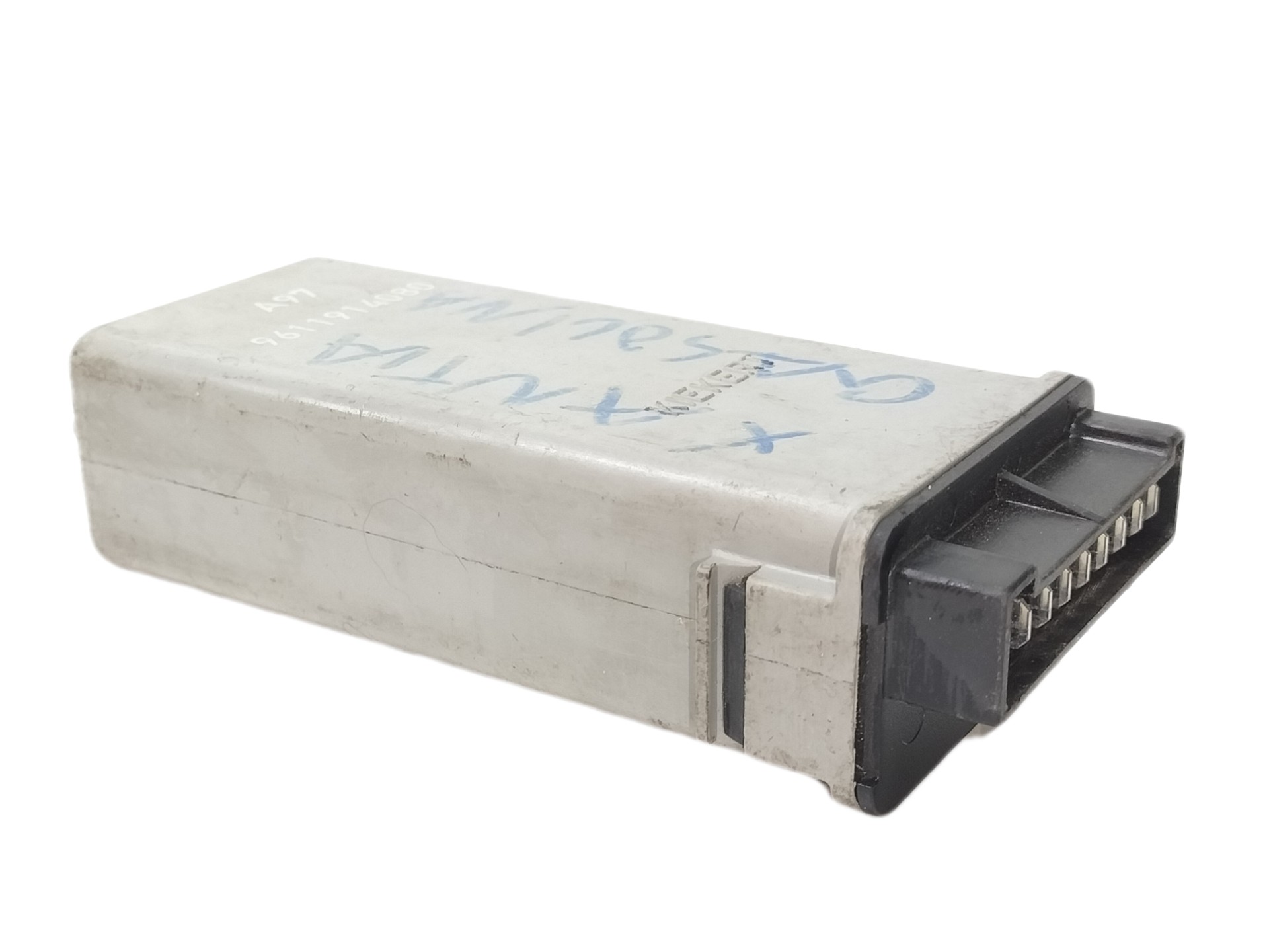 Comfort Control Module Calibra Comfort control module CITROËN XANTIA (X1_, X2_) 2.0 i 9042685 | B-Parts