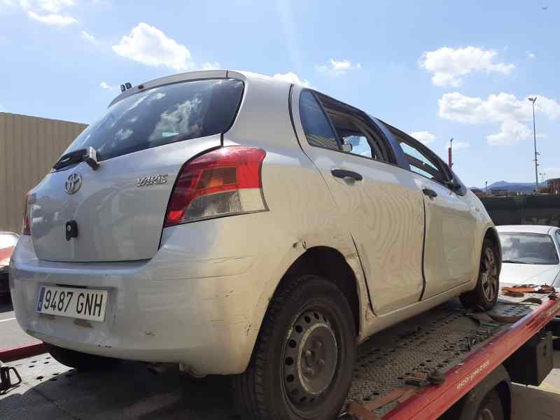 Fuse box TOYOTA YARIS (_P9_) 1.0 VVTi (KSP90_) BParts