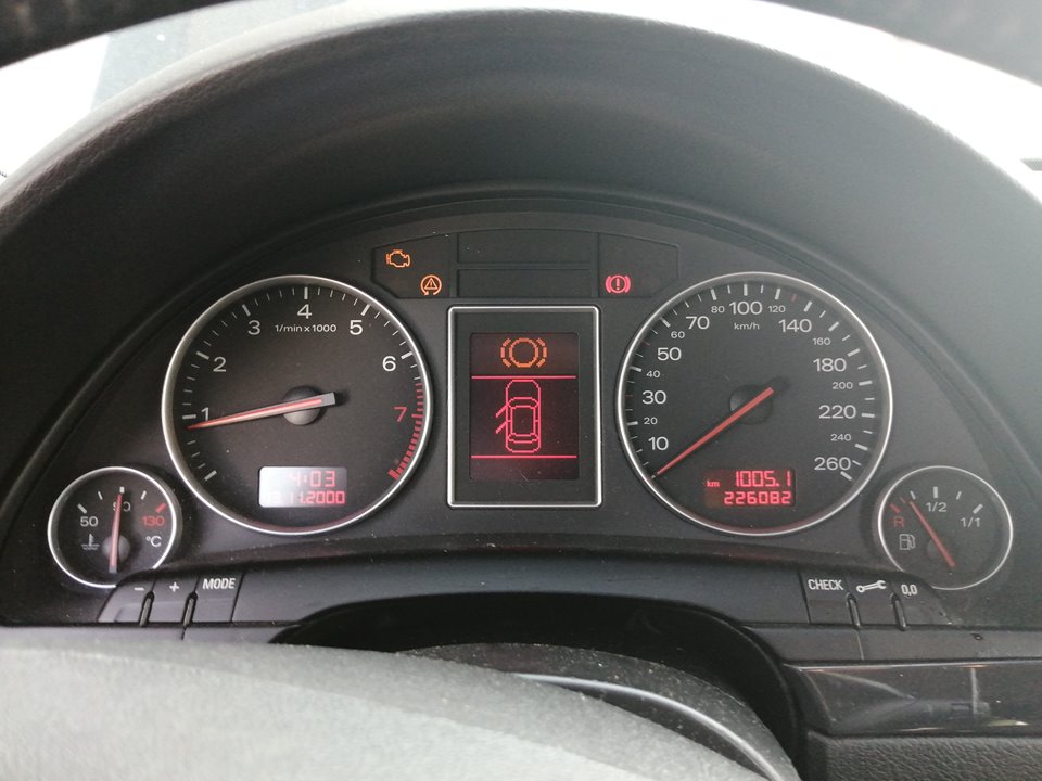 Instrument cluster AUDI A4 B6 (8E2) 2.0 9677280 BParts