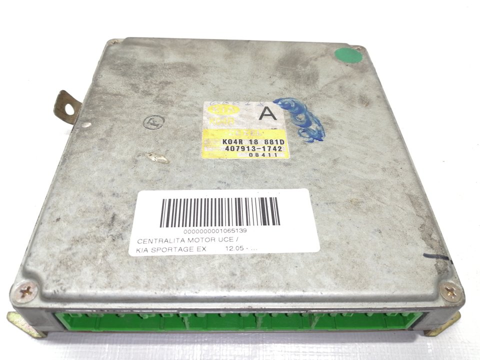 Engine control unit (ECU) KIA SPORTAGE II (JE_, KM) 7203021 | B-Parts
