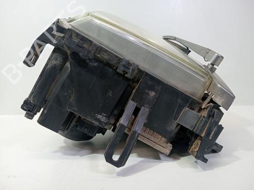 Right headlight LAND ROVER RANGE ROVER III (L322) 4.4 4x4 | BP29250160C29 