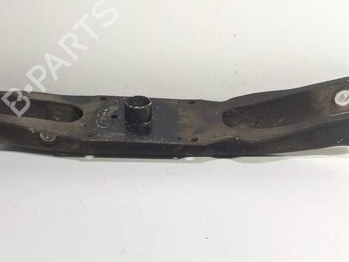 Bras de suspension arrière droit JEEP CHEROKEE (KJ) 2.5 CRD 4x4 (143 hp) 30684331