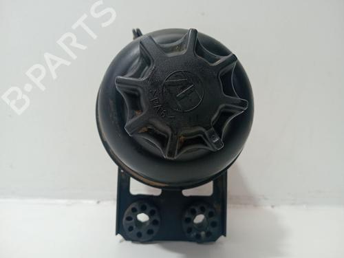 Used Power steering reservoir LAND ROVER RANGE ROVER III (L322) 4.4 4x4 (286 hp) 29250150