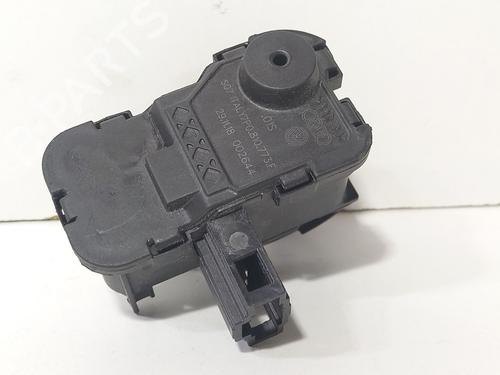 Used Fuel door actuator Fuel door actuator SEAT LEON ST (5F8) 1.0 TSI (115 hp) 34439203 34439203