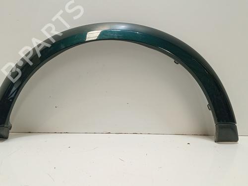 Aletin delantero izquierdo LAND ROVER DISCOVERY IV (L319) 3.0 SDV6 4x4 (256 hp) 27688879