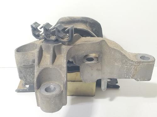 Used Engine mount Engine mount DACIA DOKKER Box Body/MPV 1.5 dCi 75 / Blue dCi 75 (FEJW, FEAH) (75 hp) 34582940 34582940