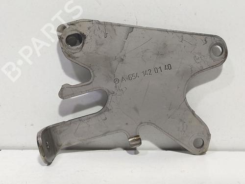Used Engine mount MERCEDES-BENZ E-CLASS (W213) E 220 d (213.004) (194 hp) 28380676