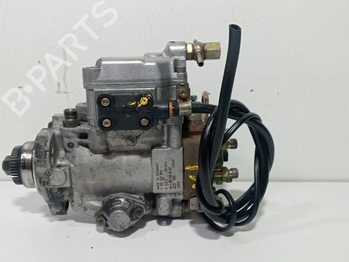 Used Injection pump MERCEDES-BENZ SPRINTER 2-t Van (B901, B902) [1995-2006]  29755565