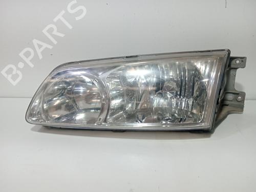 Used Left headlight HYUNDAI H-1 Van (A1) [1997-2008]  27208520