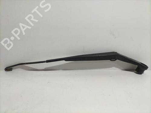 Used Front windshield wiper arm CHRYSLER 300C (LX, LE) 3.0 CRD (218 hp) 16268398