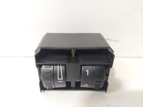 Used Headlight switch Headlight switch VW CADDY III Box Body/MPV (2KA, 2KH, 2CA, 2CH) [2004-2016] 34699833 34699833