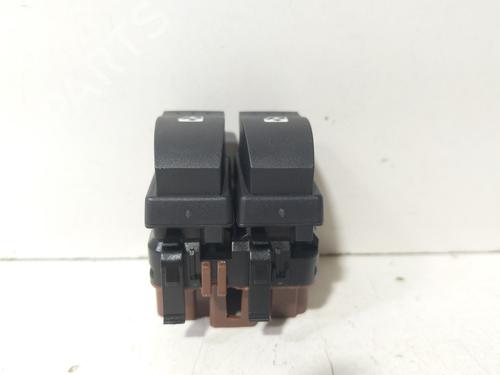 Used Left front window switch Left front window switch 38235195 38235195