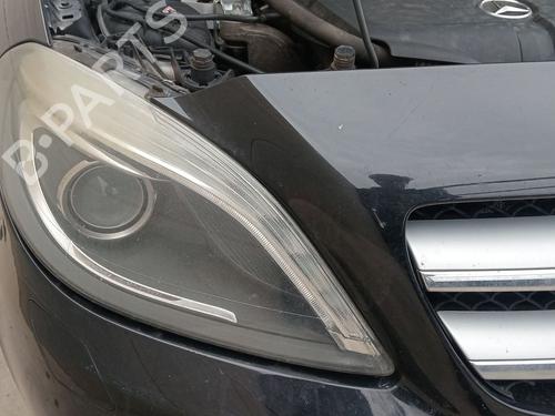 Used Right headlight MERCEDES-BENZ B-CLASS Sports Tourer (W246, W242) B 180 CDI (246.200) (109 hp) 29631265