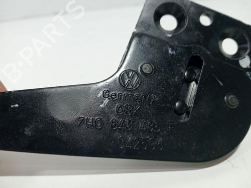 Hinge/Door check strap VW TRANSPORTER T5 Bus (7HB, 7HJ, 7EB, 7EJ) 2.5 TDI | BP29356793C146 