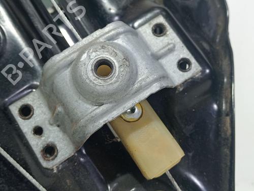 Rear left window mechanism BMW 1 Convertible (E88) 120 i | BP25994865C24 