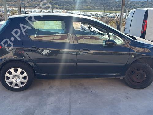 Used Parts PEUGEOT 307 (3A/C)  1.4 16V  5008383