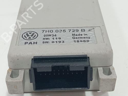 Elektronisk modul VW TRANSPORTER T5 Bus (7HB, 7HJ, 7EB, 7EJ) 2.5 TDI | BP29356737M83 