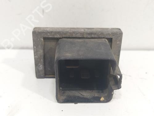 Used Electronic module RENAULT CLIO II (BB_, CB_) [1998-2016]  31806278