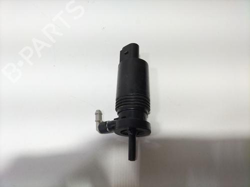Pompe de lave-glace MERCEDES-BENZ A-CLASS Saloon (V177) AMG A 35 4-matic (177.151) (306 hp) 22975568