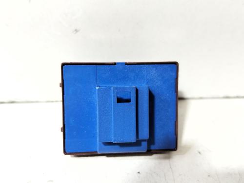 Switch VW GOLF V (1K1) 1.9 TDI | BP38235183I30 - Image 6