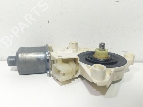 Rudehejsemotor forskærm venstre MERCEDES-BENZ B-CLASS Sports Tourer (W246, W242) B 180 CDI (246.200) (109 hp) 30598210