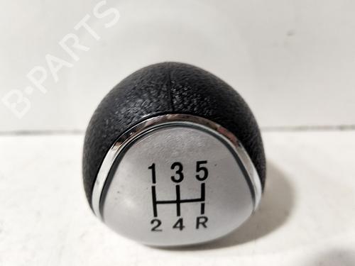 Shift knob FORD KUGA I 2.0 TDCi | BP38774872I34 - Image 3
