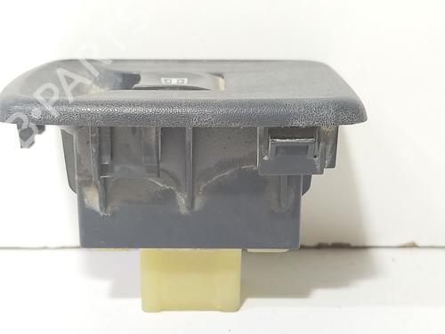 Used Right front window switch Right front window switch RENAULT KANGOO / GRAND KANGOO II (KW0/1_) 1.5 dCi 70 (KW0V, KW0A) (68 hp) 34399332 34399332