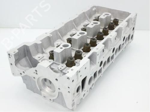Used Cylinder head MERCEDES-BENZ C-CLASS (W203) C 220 CDI (203.006, 203.008) (143 hp) 31137017
