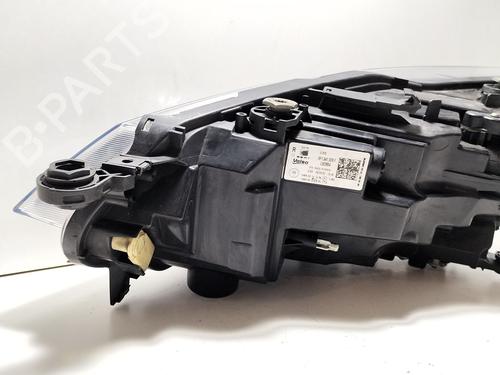 Right headlight SEAT IBIZA V (KJ1, KJG) 1.0 MPi | BP32189086C29 