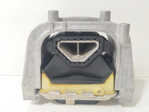 Soporte motor Soporte motor VW GOLF VII (5G1, BQ1, BE1, BE2) 1.6 TDI (115 hp) 36041474 36041474