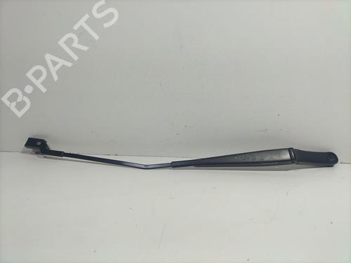 Braccio tergicristallo anteriore VW GOLF VI (5K1) 1.6 TDI (105 hp) 22750270