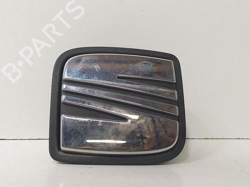 Trunk håndtak Trunk håndtak SEAT IBIZA IV ST (6J8, 6P8) 1.2 TSI (90 hp) 36434281 36434281