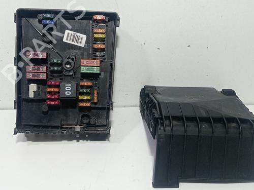 Used Fuse box AUDI A3 (8P1) 1.6 TDI (105 hp) 30368600